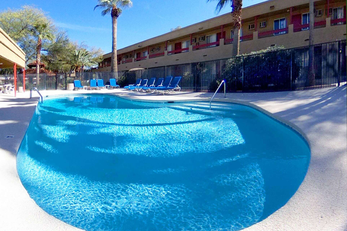 Sunpointe Gardens Apartments Photo Gallery